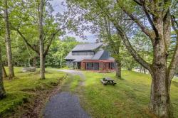 405 Vista Maria Cragsmoor, NY 12420
