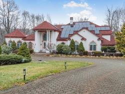 1048 Gambelli Drive Yorktown Heights, NY 10598