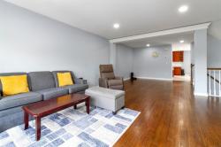 3302 Eaton Court Danbury, CT 06811