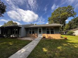 465B Oldham Court 55+ Ridge, NY 11961