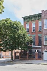 354 S 5th Street #2 Brooklyn, NY 11211
