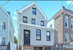 686 E 220th Street Bronx, NY 10467