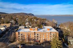 38 4th Avenue 2E Nyack, NY 10960