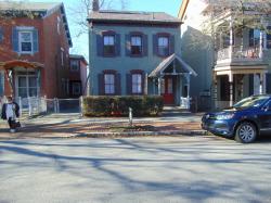 6 Grand Street 2 Poughkeepsie, NY 12601