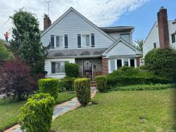 110-56 67Rd Forest Hills, NY 11375