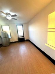 71-38 70th Street 2F Glendale, NY 11385