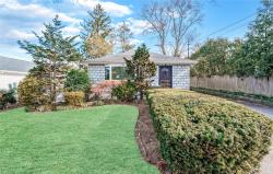 45-21 Iris Lane Great Neck, NY 11020