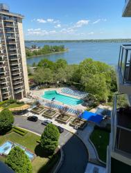18-15 215 Street 12L Bayside, NY 11360