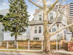 1724 Hutchinson River Parkway Bronx, NY 10461