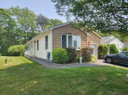 5148 Village Circle E Manorville, NY 11949