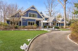 16 Old House Lane Sands Point, NY 11050