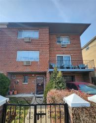 4017 Amundson Avenue Bronx, NY 10466