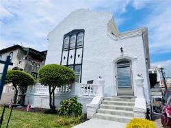 111 W Walnut Street Long Beach, NY 11561