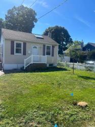 1541 4Th Street West Babylon, NY 11704