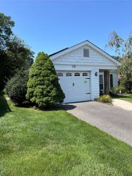 28 Kingston Drive Ridge, NY 11961