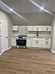 148 W 5th Street 3 Mount Vernon, NY 10550