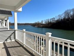 32 Marina Drive Catskill, NY 12414