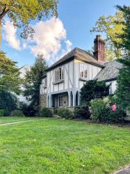 8 Southwoods Lane Scarsdale, NY 10583
