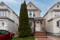 7048 Nansen Street Forest Hills, NY 11375