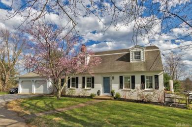 3 Tappen Place Rhinebeck, NY 12572