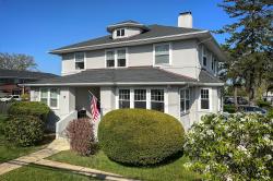 15 South Saxon Avenue 5 Bay Shore, NY 11706