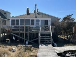 7 E End Walk Atlantique, NY 11706