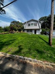 26 Cedarwood Drive Huntington, NY 11746