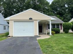 188 Canterbury Drive Ridge, NY 11961