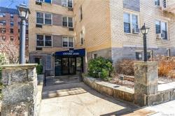 3512 Oxford Avenue 1B Bronx, NY 10463