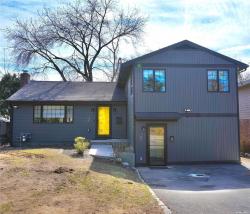 2 Cornwall Lane Port Washington, NY 11050