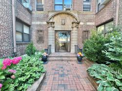 7 Bond Street 3ER Great Neck, NY 11021