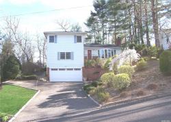 10 Eastview Place Centerport, NY 11721