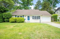 1726 Auburn Road Wantagh, NY 11793