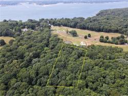 2 Dering Woods Road Shelter Island, NY 11964