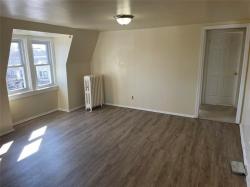 713 E 239th Street #3 Bronx, NY 10466