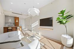31-16 21st Street 2E Astoria, NY 11106