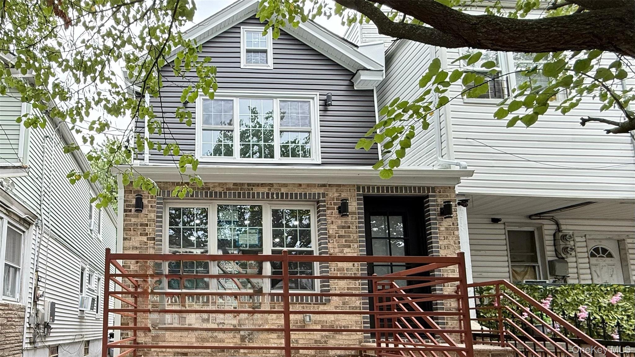 MLS #1024538 - 107-29 118th Street Richmond Hill S., NY 11419