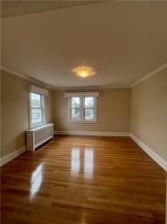 67 Saratoga Avenue 3 Pleasantville, NY 10570