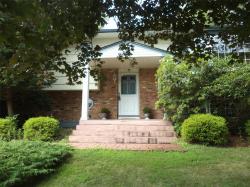 18 Briarwood Avenue Monroe, NY 10950