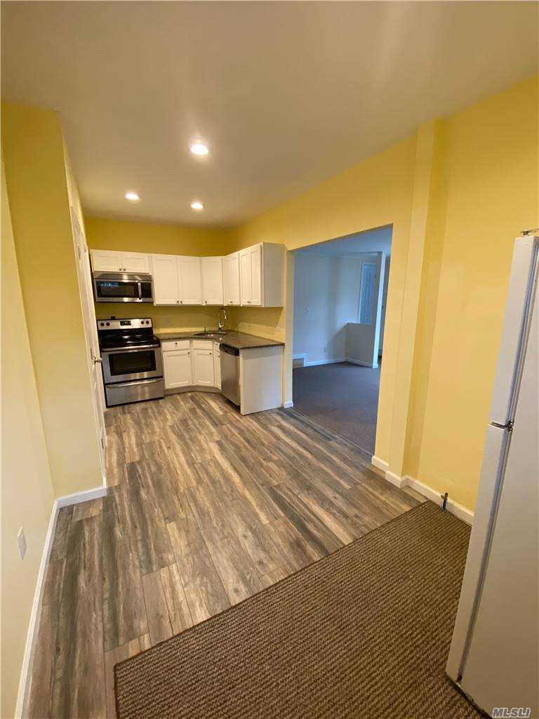 Mls 3284578 4 White Birch Dr Centereach Ny 11720