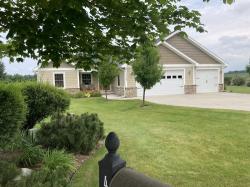 4353 Wolverine Drive Williamsburg, MI 49690