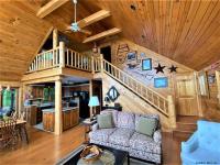 18 Clearwater Way Schroon Lake, NY 12870