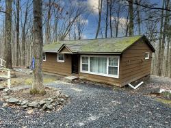 184 Outer Drive Dingmans Ferry, PA 18328