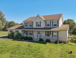 12 Mindy Lane Albrightsville, PA 18210