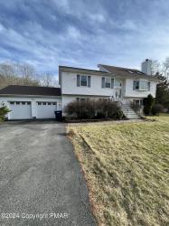 5 Mountain View Court East Stroudsburg, PA 18301