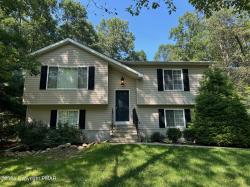 4194 Forest Drive Kunkletown, PA 18058