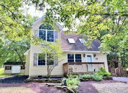 48 Maccauley Road Albrightsville, PA 18210