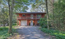 605 Quail Lane Tobyhanna, PA 18466