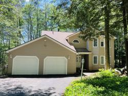 2532 Country Club Drive Tobyhanna, PA 18466