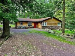 72 Greenwood Road Lake Harmony, PA 18624